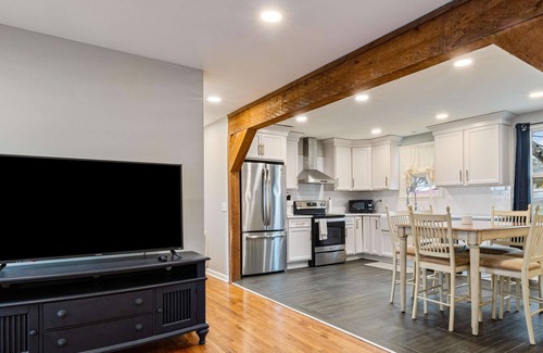 Franklin House | Cozy Hideaway min from The Factory @ Franklin