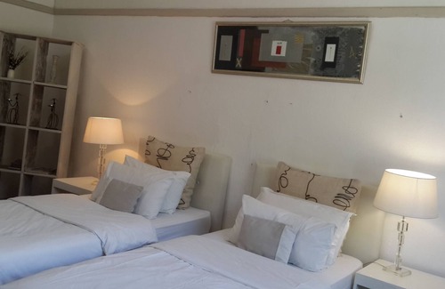 Cape Town City Centre Bed & Breakfast | Cozy hideout at the foot of the table mountain