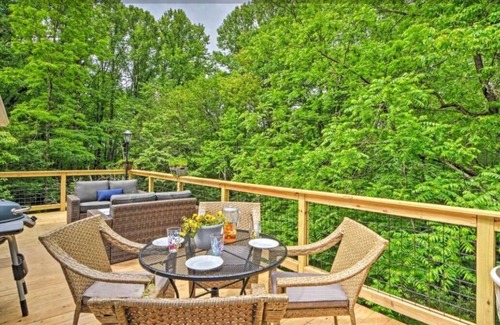 Highlands Cottage | Cozy Highlands Cottage Newly Remodeled Beautifully Furnished/Special discounts