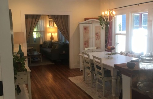 Historic Old Northeast House | Cozy historic bungalow w/ salt water pool very close to D.T