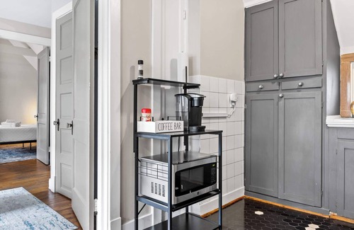 Bonnycastle Apartment | Cozy Historic Retreat | Heart of the Highlands!