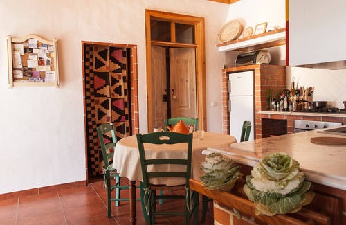 Sao Martinho do Porto Villa | Cozy holiday house in old town Saõ Martinho, away from the crowds