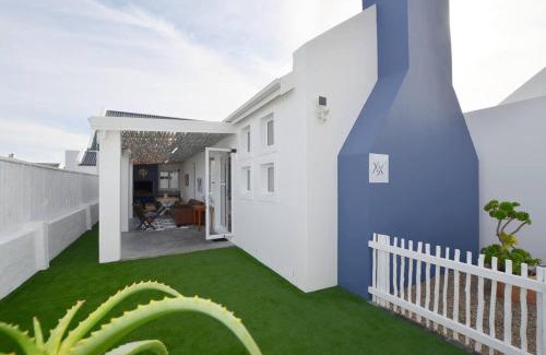 Yzerfontein House | Cozy Holiday Cottage - XX Cottage Yzerfontein