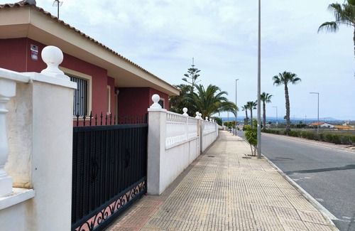 San Fulgencio House | Cozy Holiday Home in San Fulgencio – La Marina Only 10 Minutes from the Beach