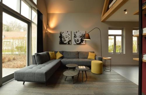 Aalter House | Cozy Holiday Home in Aalter near Lake