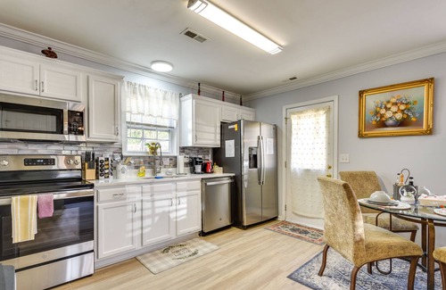 Biddleville House | Cozy Home: 2 Mi to Downtown, Steps to Streetcar!