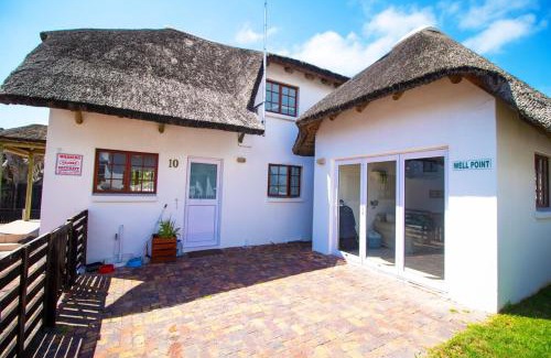 Saint Francis Bay House | Cozy home 2 mins from the beach