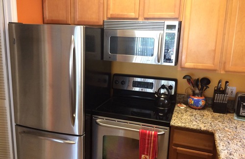 Ocean Side Village Condo | Cozy Home close to beachs and shops