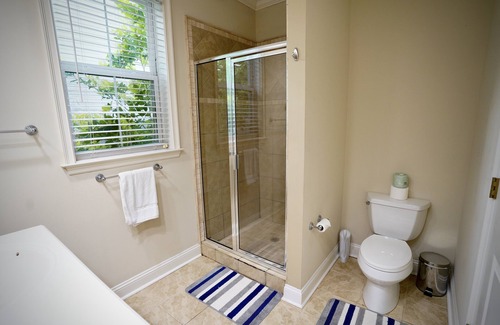 Burton House | Cozy home close to MCAS and MCRD Parris Island