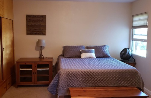 Prineville House | Cozy home in a quiet neighborhood