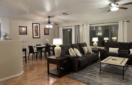 Ashton Ranch House | Cozy Home in beautiful neighborhood in Surprise, Arizona.