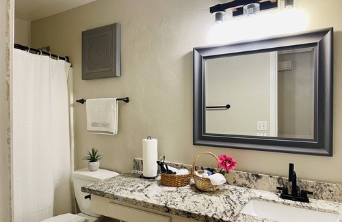 Ashton Ranch House | Cozy Home in beautiful neighborhood in Surprise, Arizona.