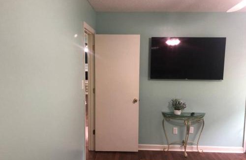 Morehead City House | Cozy Home in Central Morehead 5min from the Beach