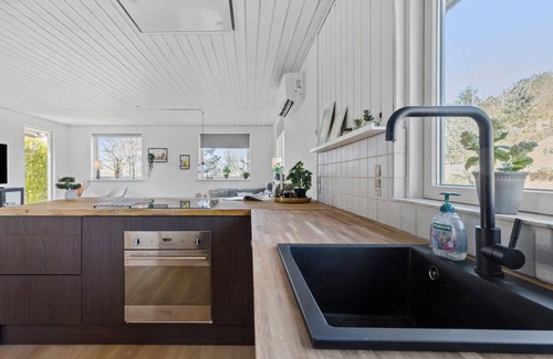 Syddjurs Kommune House | Cozy home in Ebeltoft with WiFi