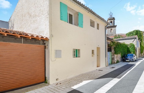 Eyguieres House | Cozy home in Eyguières with WiFi