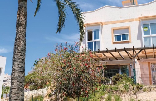 Finestrat House | Cozy home in Finestrat with WiFi