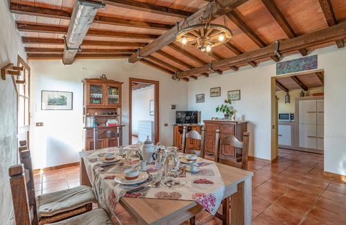 Follonica House | Cozy home in Follonica (GR) with WiFi