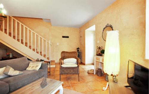 Saint-Jean-du-Bruel House | Cozy Home In Saint-Jean-Du-Bruel