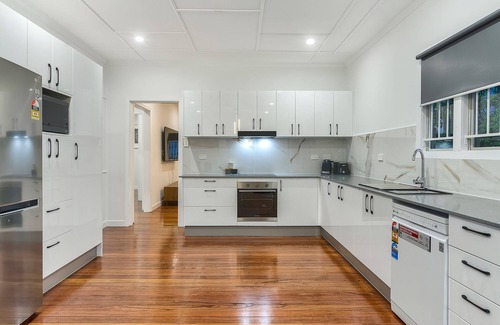 East Brisbane House | Cozy Home in Gabba