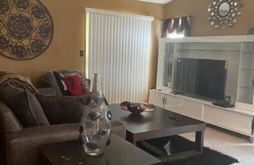 Acton House | Cozy Home in Greenwood area!