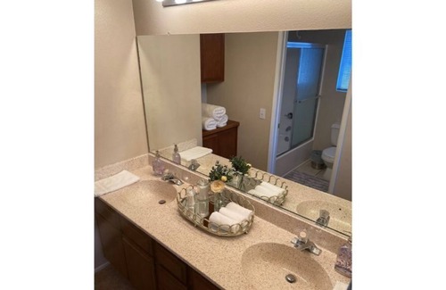 Hesperia House | Cozy home in Hesperia, 26 mi from Wrightwood