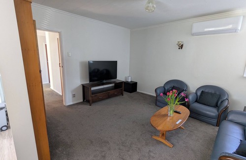 Johnsonville House | Cozy home in Johnsonville, Wellington