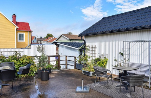 Lango House | Cozy home in Karlskrona with kitchen