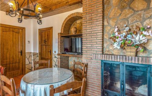 Mecina Bombaron House | Cozy Home In Mecina Bombarón With Wifi