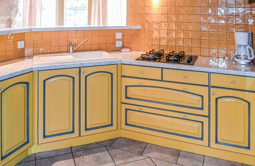 Montignac House | Cozy home in Montignac with kitchenette