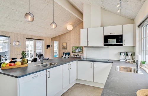 Houstrup House | Cozy home in Nørre Nebel with sauna