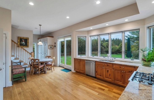 Village of Southampton House | Cozy Home In Southampton With Expansive Yard And Private Pool, Close to.