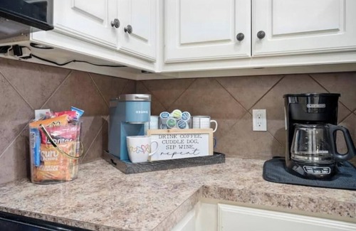 Lubbock House | Cozy home in Southwest LBK :Pet Friendly: Garage