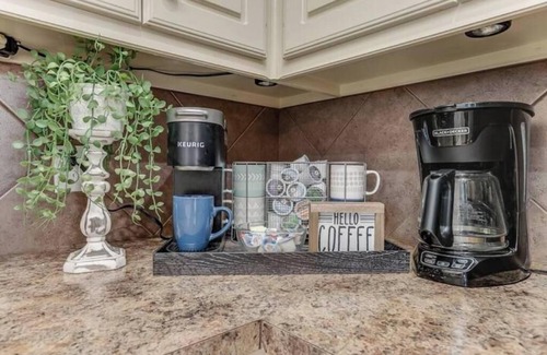 Lubbock House | Cozy home in Southwest LBK :Pet Friendly: Garage