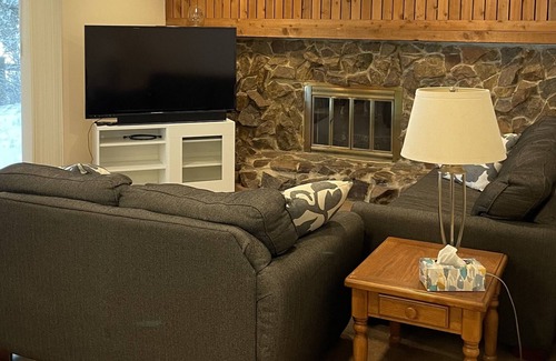 Eden House | Cozy home in the heart of Ogden Valley. Minutes from outdoor fun!