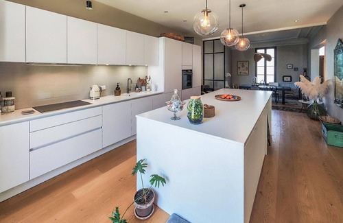 Valros House | Cozy home in Valros with WiFi