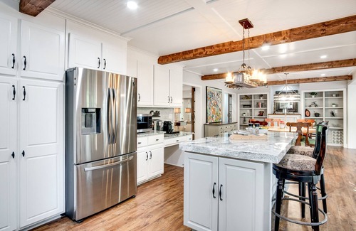Highlands Hills House | Cozy home, just minutes from Main St.