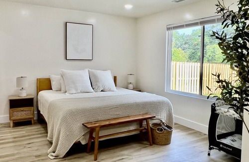 Camden House | Cozy Home Minutes From Downtown