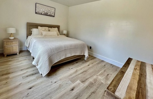 Camden House | Cozy Home Minutes From Downtown