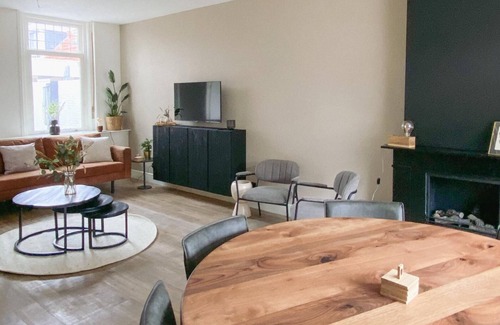 Sint Philipsland House | Cozy home Sint Philipsland with 2 bathrooms (for business trips)