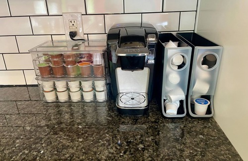 Alyeska House | Cozy home w/balcony, mountain views - great location for surrounding activities