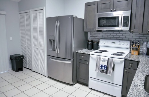 Englewood Park House | Cozy Home w/Fenced Yard – Near Downtown & Attractions!