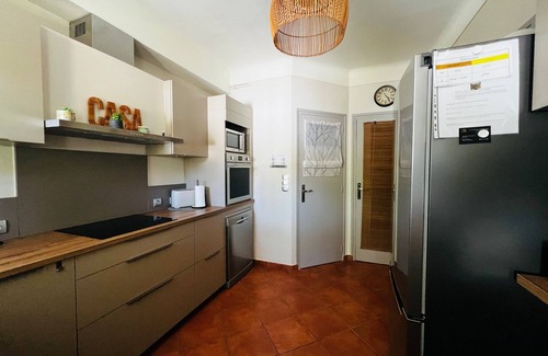 Plage d'Argeles House | Cozy home, WiFi, AC, steps from the beach in Argeles-Plage