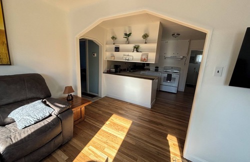 Sheridan House | Cozy home with fenced yard and pet friendly.