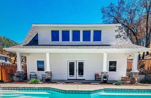 Berryessa Highlands House | Cozy Home with Pool - 5 minutes from Lake Berreyssa