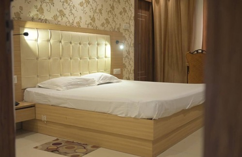 Purnia Hotel | Cozy hotel in terrific Purnia with WiFi, AC