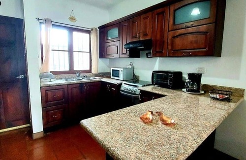 Ciudad Vieja Condo | Cozy House, 10 min.to Antigua G, 2 guest, 1 Room, Full Bed