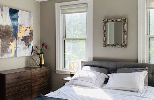 U Street Corridor House | Cozy House by U Street Metro