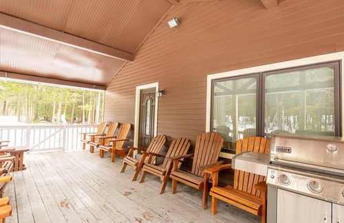 Tannersville House | cozy house , walking to town