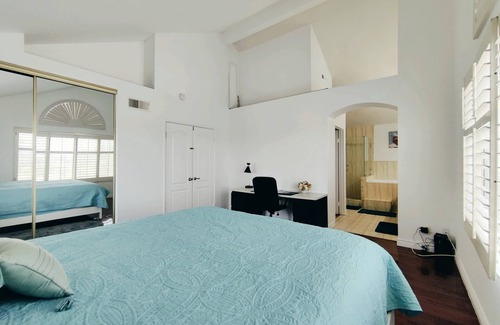 Rowland Heights House | Cozy house with pool and great view
