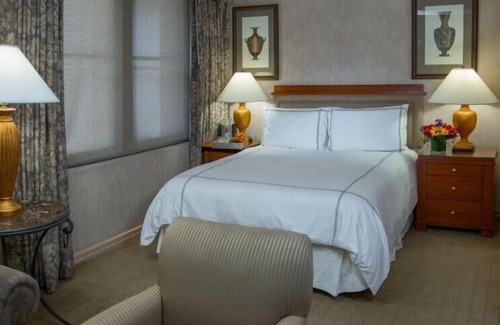 Central Park South Hotel | Cozy Junior Suite w/WiFi, Sound System, & Amazing City Views
